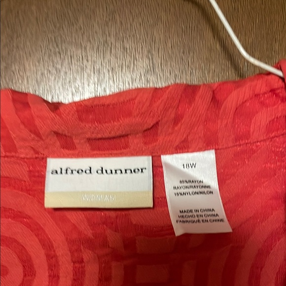 Alfred Dunner Red Patterned Jacket - Picture 2 of 3